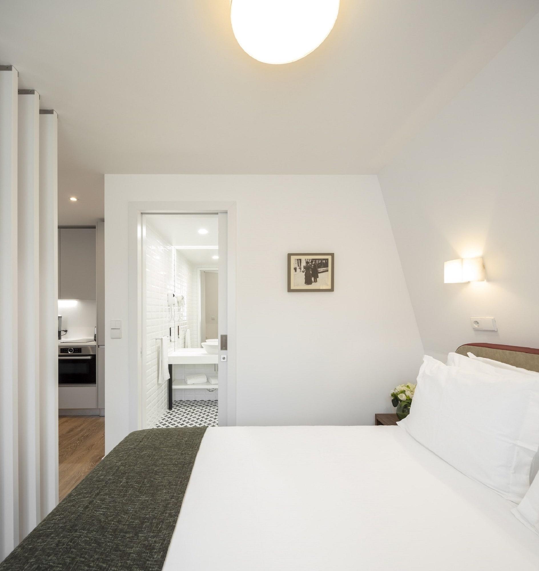 Lisbon Serviced Apartments - Chiado Emenda Exterior photo